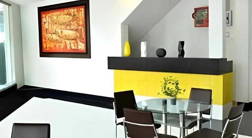 Rumah Tumpangan Abby Chemor 3*,